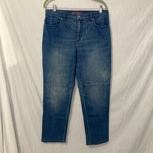 Gloria Vanderbilt Size 12 Anamda Straight Blue Jeans